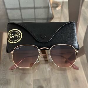 Women’s Ray Ban sunglasses